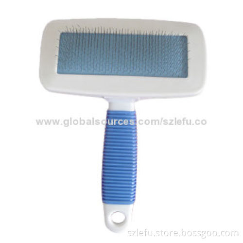 Large slicker brush, blue